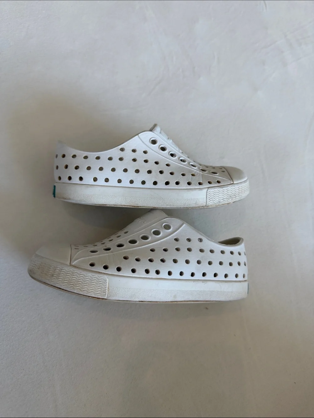 Native Kids Water Shoes Jefferson Slip-On in White Size 8/c8